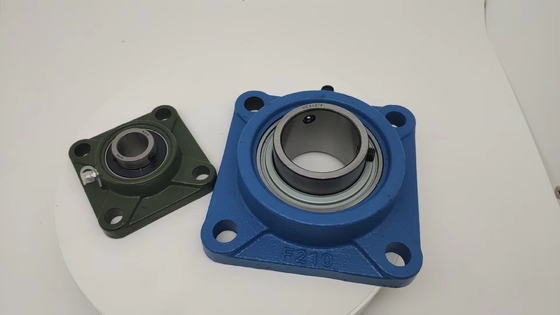 Los materiales utilizados para la fabricación de la serie UCF son: