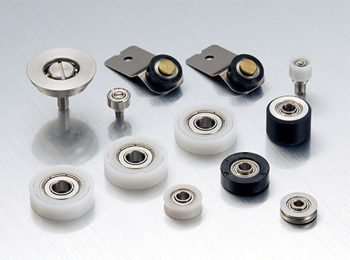 625 Rodamientos de bolas de plástico de alta fricción Sellos de caucho en forma de U Tipo ZZ 5*16*5mm