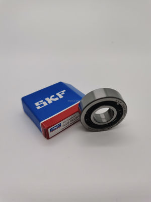 El rodamiento de contacto angular 7203BECBP con clasificación de precisión P5 y larga vida producida