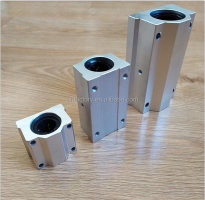 SCS25LUU Rodamiento lineal de 25 mm para router CNC Rodamiento de bola de movimiento lineal de tipo largo