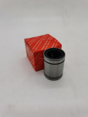 Duración de funcionamiento larga Encasillado lineal para CNC LM20UU Deslizador de movimiento lineal 20x32x42mm